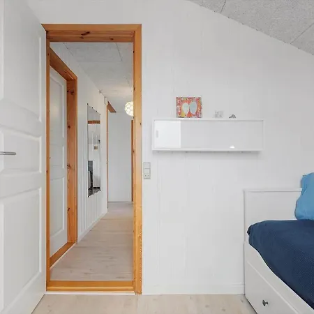 Holiday home 091-ringkobing-p-snejkers-vej-51 Klegod